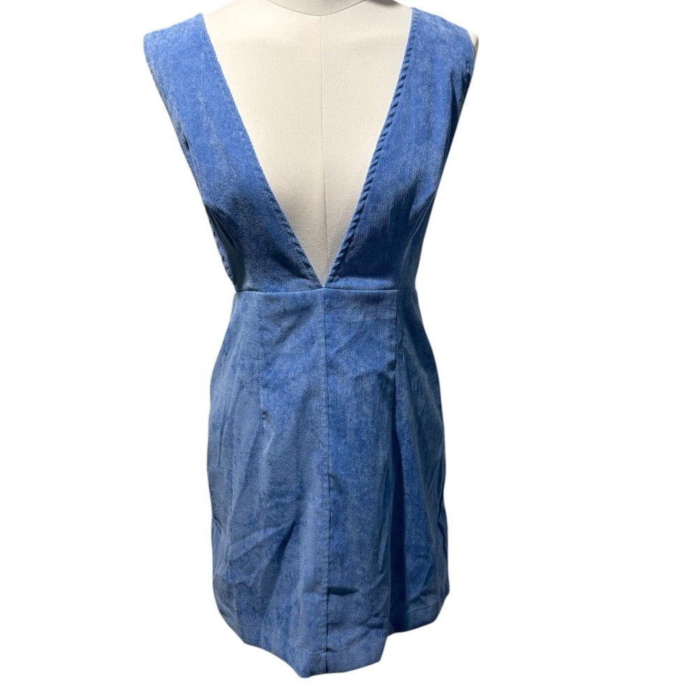 PrettyLittleThing Denim-Effect Deep V Mini Dress in Blue